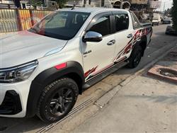 تويوتا هايلوكس